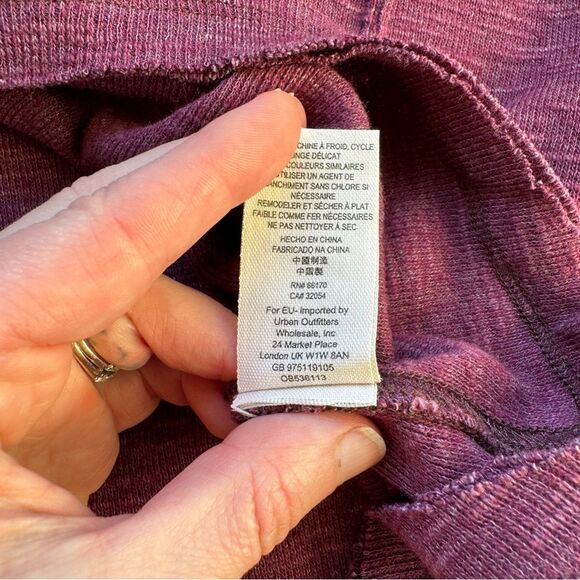 Free People Purple Split Back Cowl Neck Top Size Small NWOT - Picture 7 of 8